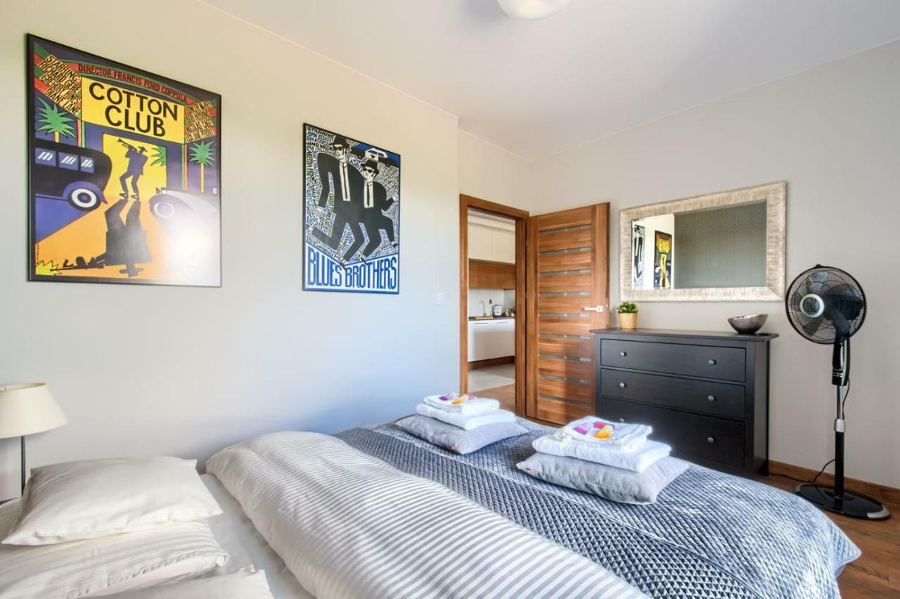 Cinema Apartment - Warschau Buitenkant foto