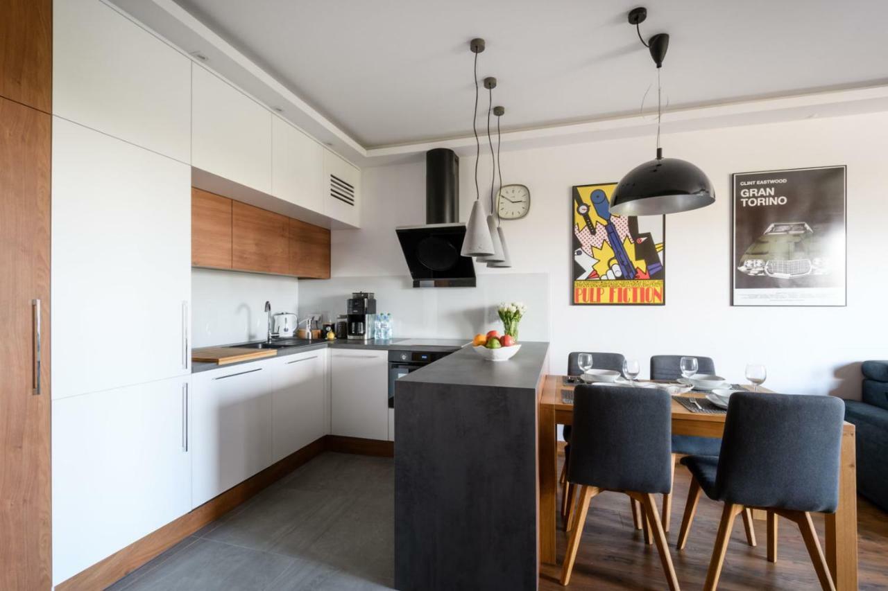 Cinema Apartment - Warschau Buitenkant foto